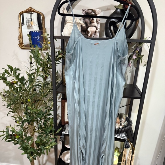 Danskin Gray and Green Sleeveless slip midi Dress size Xl - Picture 5 of 10